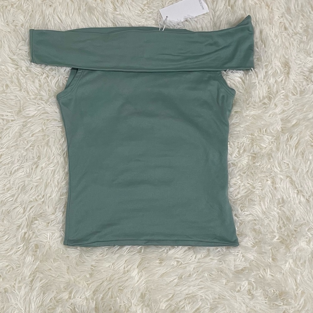 Green Off-Shoulder Cropped Top